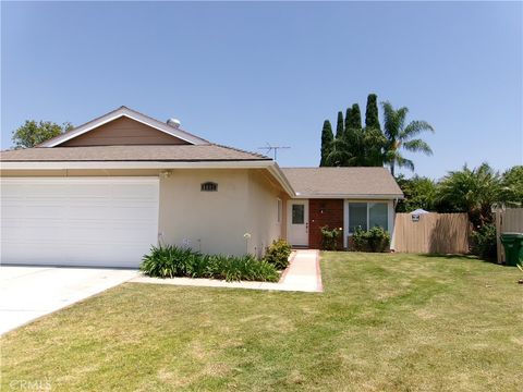 Photo of 4881 Winvale AVE, Irvine, CA 92604 (MLS # PW26102703)