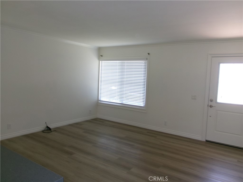 4881 Winvale