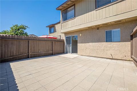 Tiny photo for 633 New Los Angeles Ave, Moorpark, CA 93021 (MLS # SB25220236)