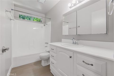 Tiny photo for 633 New Los Angeles Ave, Moorpark, CA 93021 (MLS # SB25220236)