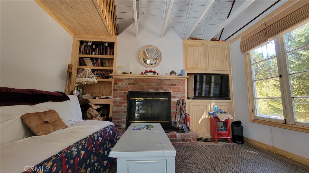 Green Valley Lake (GVLK) - Residential