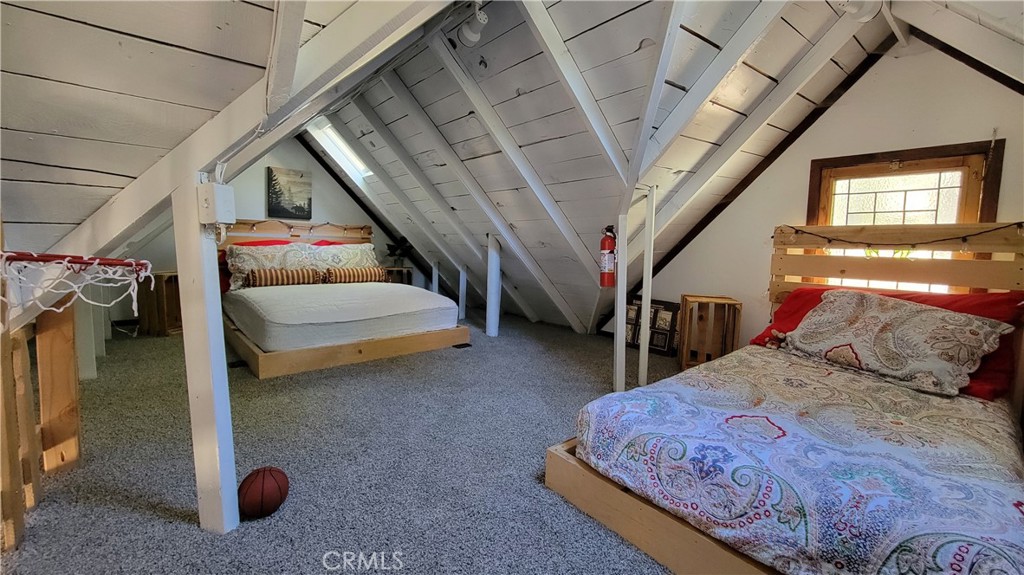 Green Valley Lake (GVLK) - Residential