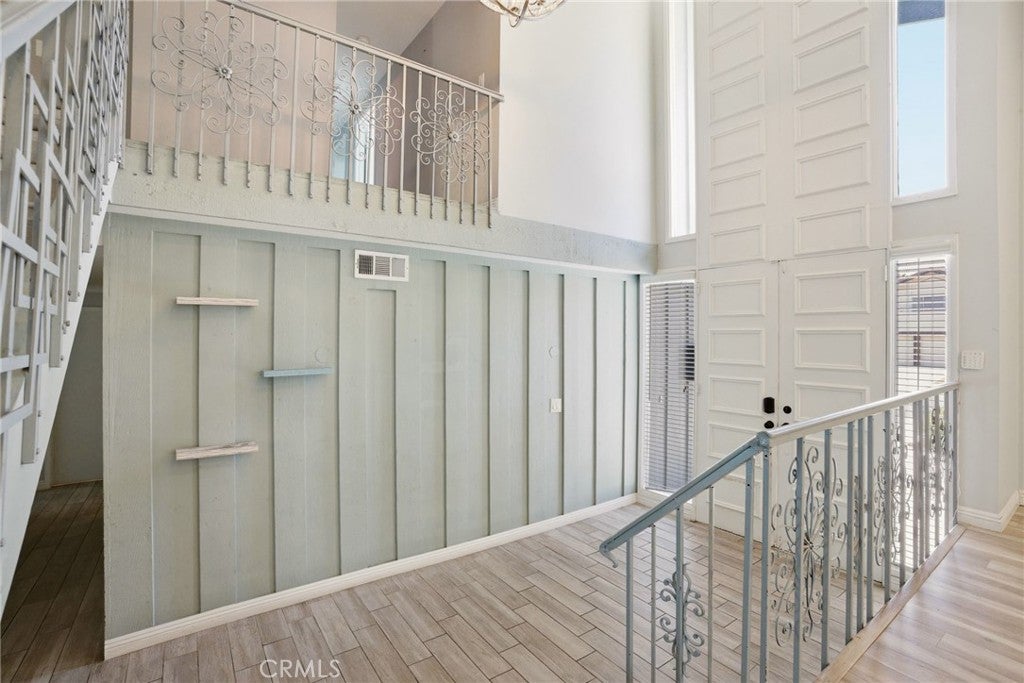 1618 Salmon River
