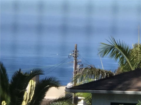 Photo of 1041 Boundary Place, Manhattan Beach, CA 90266 (MLS # SB26194007)