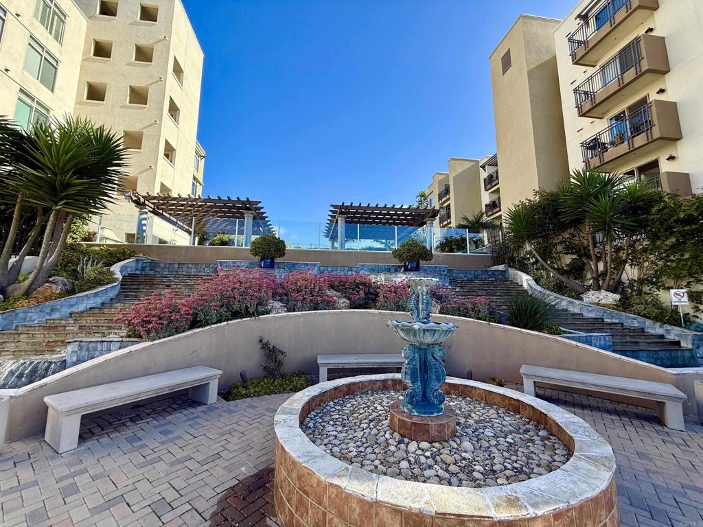 1021 Costa Pacifica Way 2404