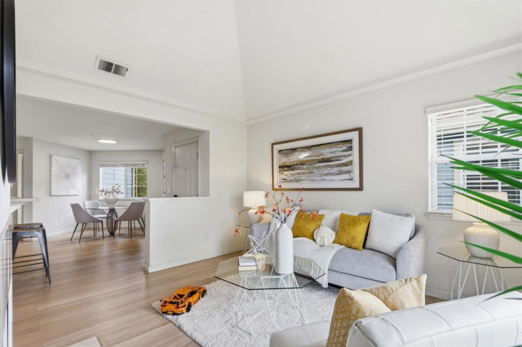 612 Arcadia Terrace 301