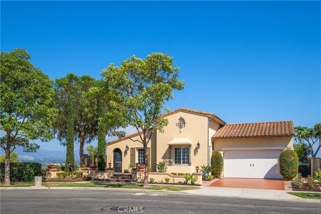 525 Luminous, Irvine CA 92603 - Photo 8