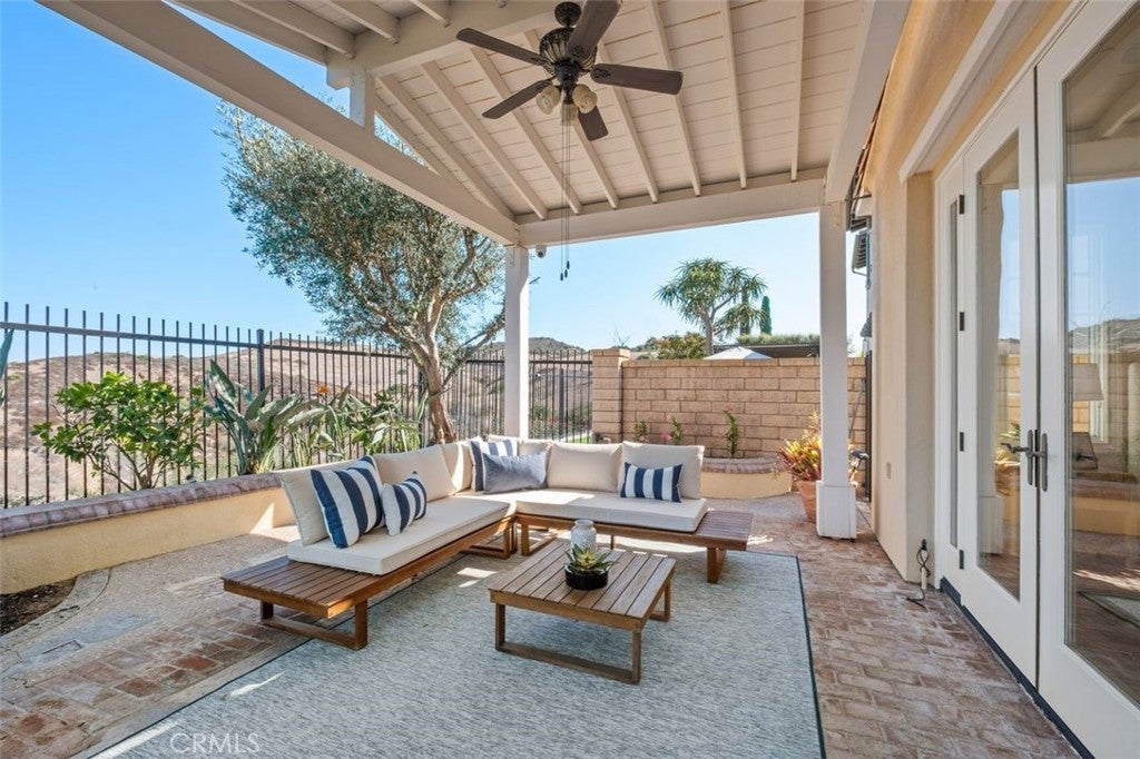 525 Luminous, Irvine CA 92603 - Photo 31