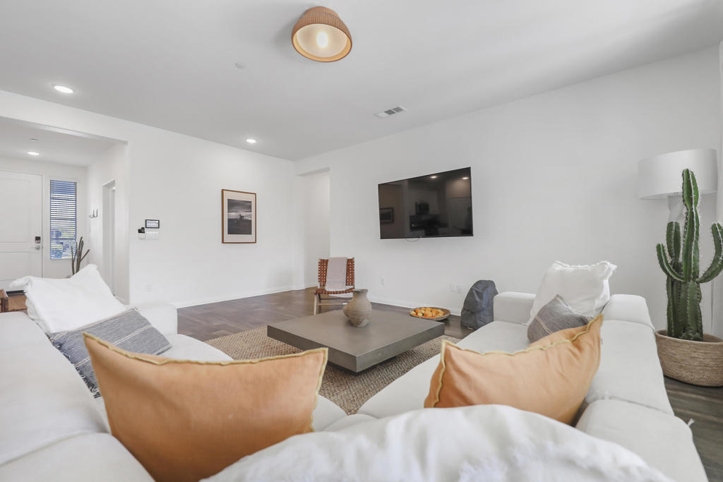 Whittier Ranch - Residential