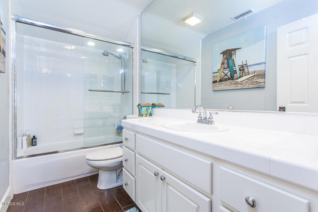 Oakcreek-Lang Ranch-619 - 619 - Residential