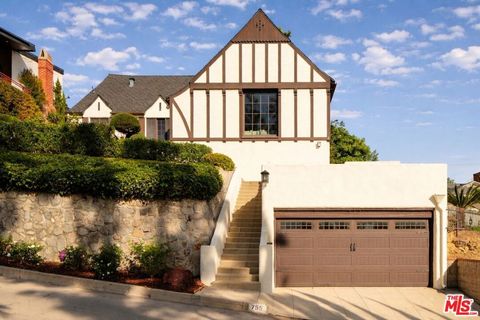 Photo of 755 Luton Drive, Glendale, CA 91206 (MLS # 26682663)