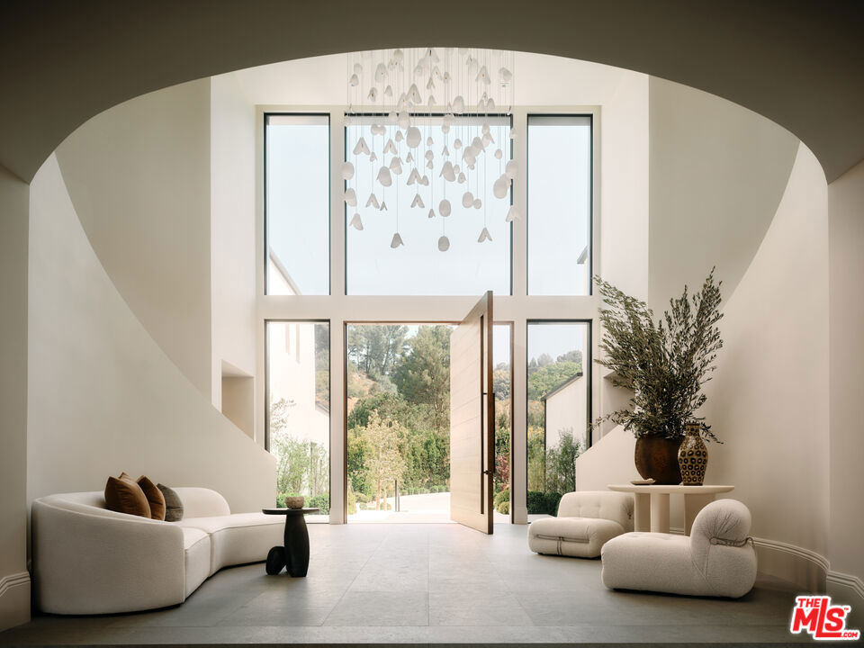 73 Beverly Park Lane