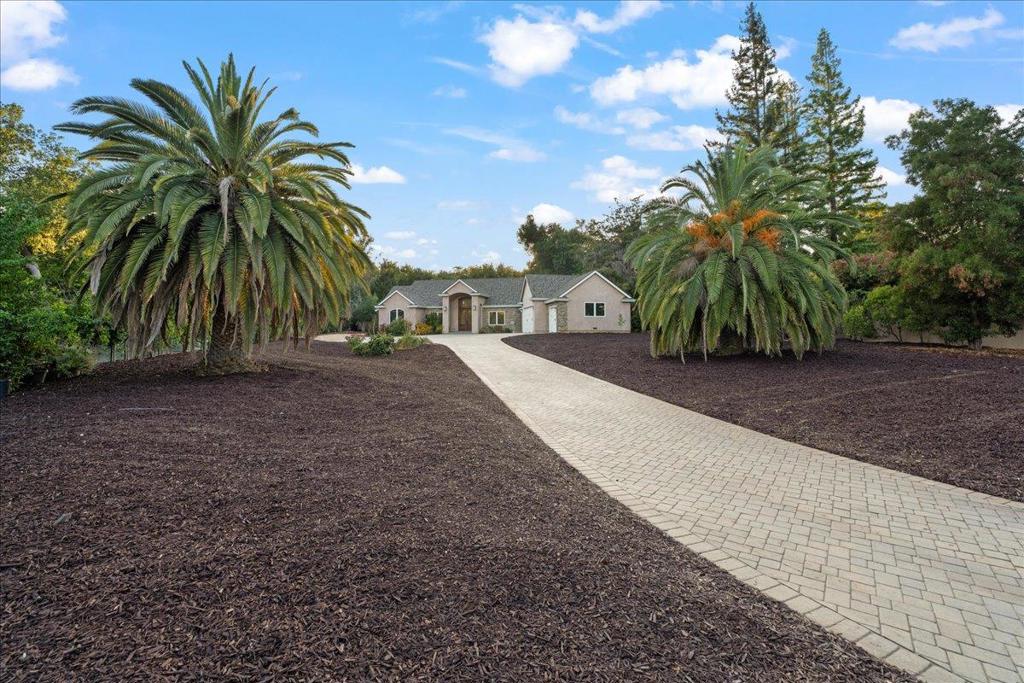 15211 Becky Lane