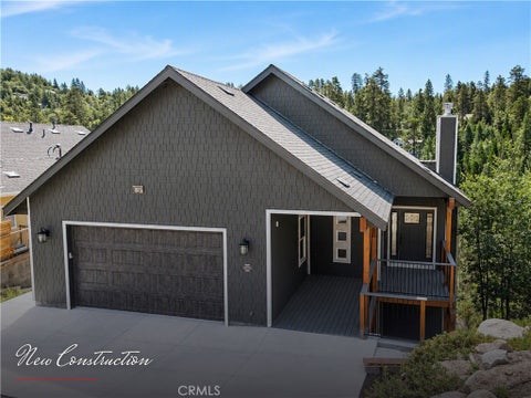 Photo of 26875 Modoc Lane, Lake Arrowhead, CA 92352 (MLS # IG26173811)