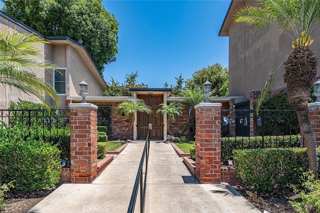 12200 Montecito Road D319