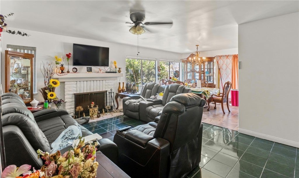 4267 Baggett