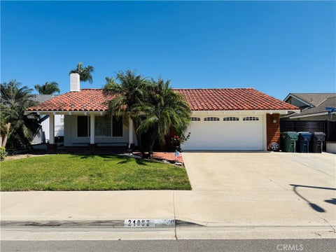 Photo of 21082 Cocobana LN, Huntington Beach, CA 92646 (MLS # OC26205039)