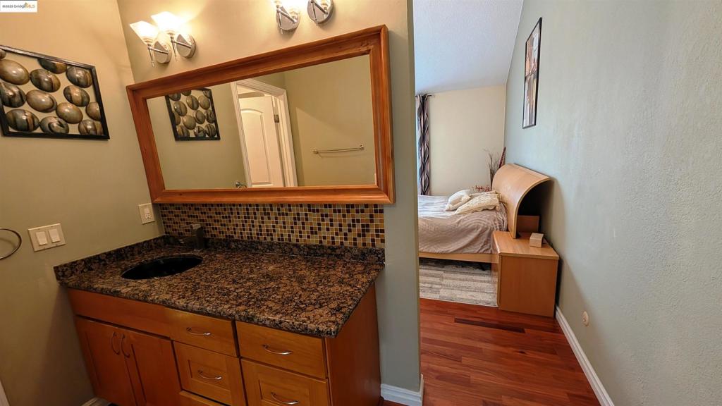 DAYBREAK - Residential