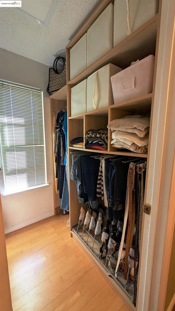 DAYBREAK - Residential