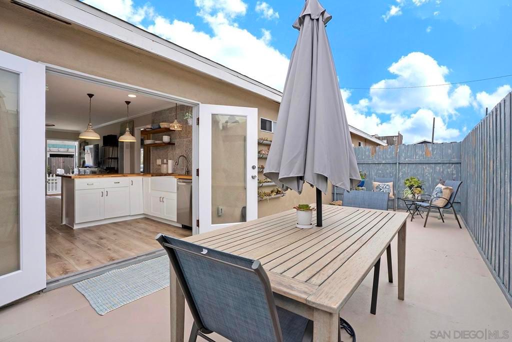 listing image 130729394141932478403
