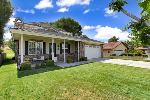 Photo of 12820 Golf Course Drive, Victorville, CA 92395 (MLS # HD26091073)
