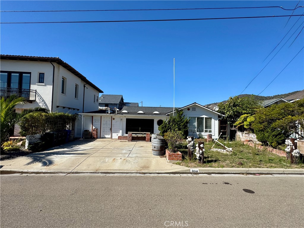 304 Windward Avenue