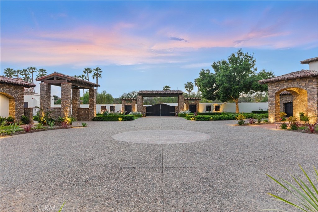 Rancho Santa Fe - Residential