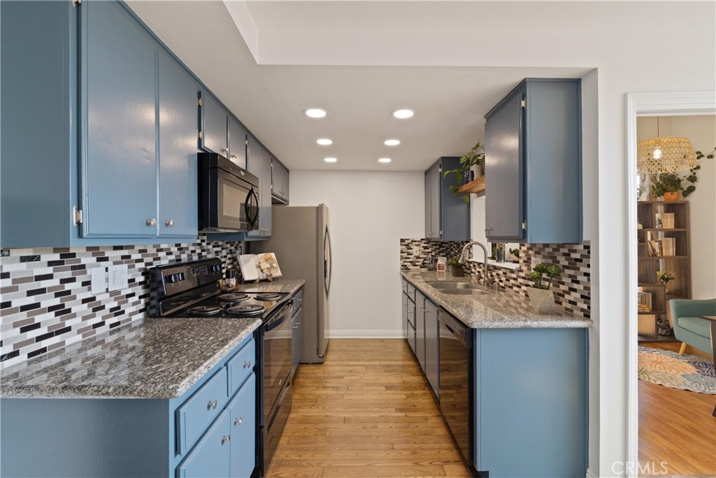 1765 E Broadway 305