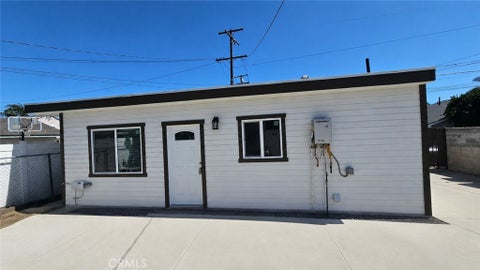 Photo of 610 E D ST #B, Ontario, CA 91764 (MLS # CV26135614)