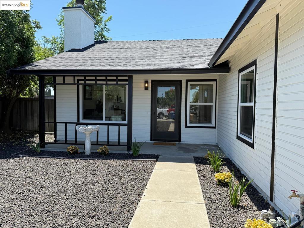5008 Fernwood Cir