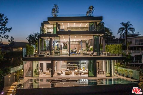 2304 Donella Circle Los Angeles CA 90077