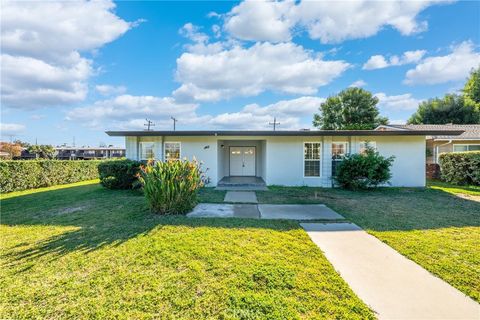 Photo of 448 E Sandra Ave, Arcadia, CA 91006 (MLS # WS25267499)