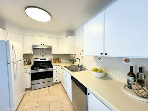 24410 Crenshaw 113 Torrance CA 90505