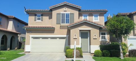 Photo of 822 Belleza Drive, Oxnard, CA 93030 (MLS # V1-29606)