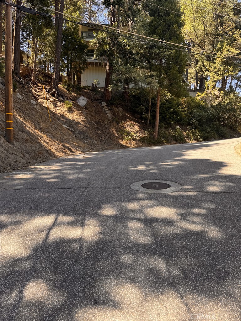 Crestline (CRES) - Land