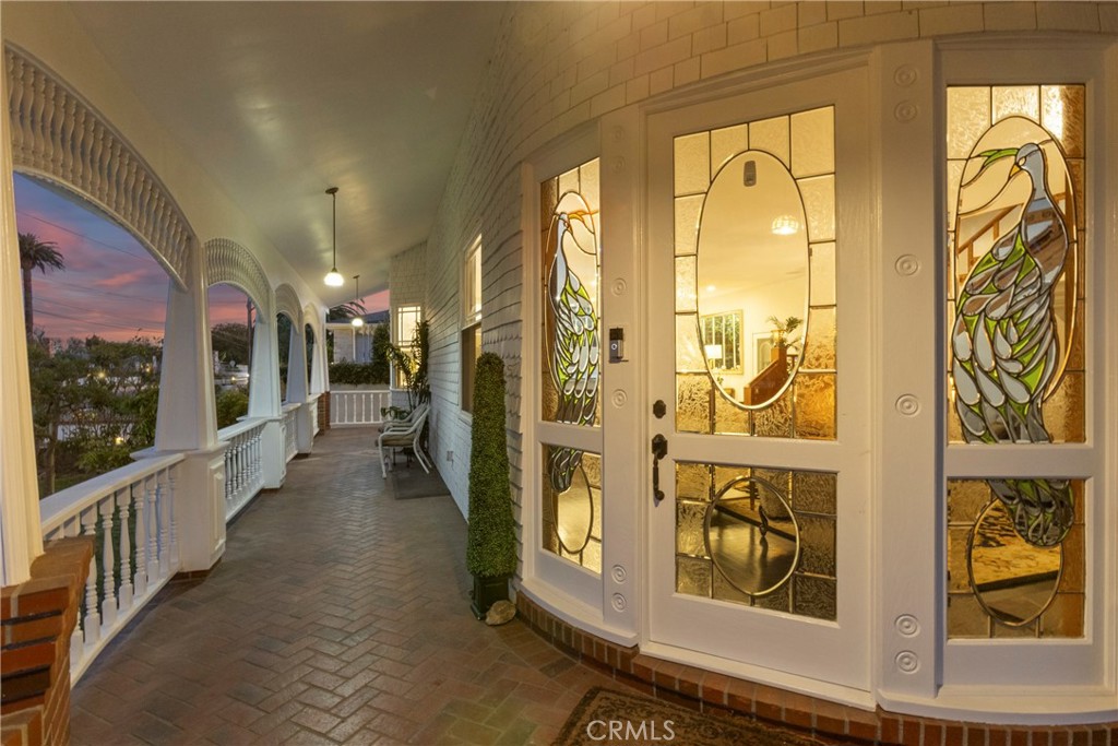 Costa Mesa, California, 92627, United States, 3 Bedrooms Bedrooms, ,4 BathroomsBathrooms,Residential,Active,2032909