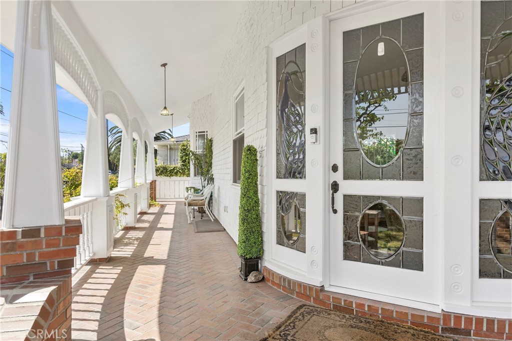 Costa Mesa, California, 92627, United States, 3 Bedrooms Bedrooms, ,4 BathroomsBathrooms,Residential,Active,2032909