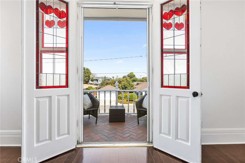 Costa Mesa, California, 92627, United States, 3 Bedrooms Bedrooms, ,4 BathroomsBathrooms,Residential,Active,2032909