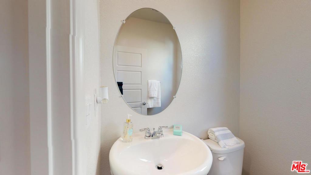 Vista Pointe - Residential