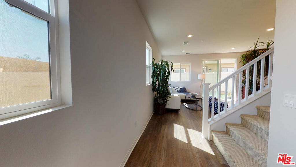 Vista Pointe - Residential