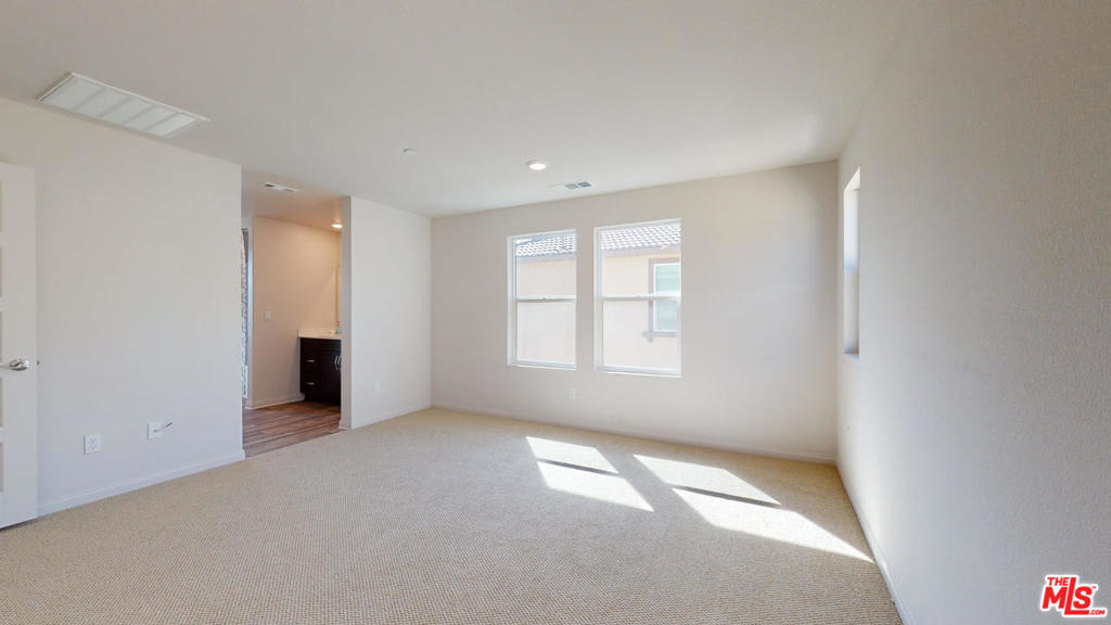 Vista Pointe - Residential