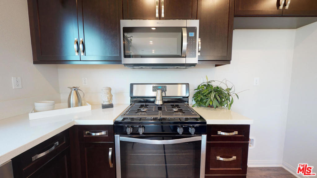 Vista Pointe - Residential