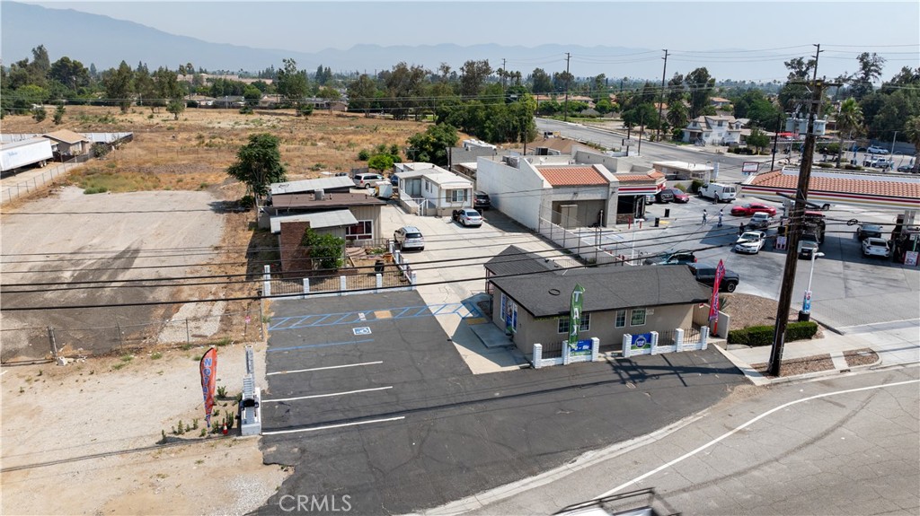 16072 Arrow Boulevard