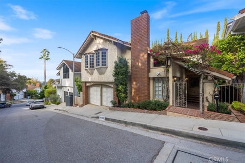 Photo of 10408 Summer Holly CIR, Los Angeles, CA 90077 (MLS # SR26196374)