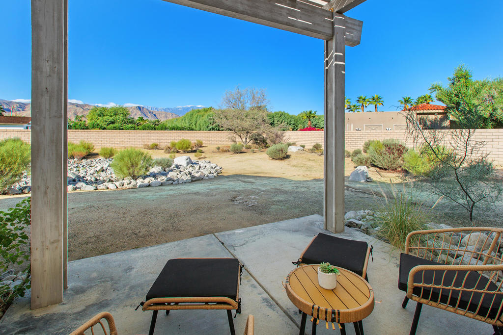 Clancy Lane - Residential Lease