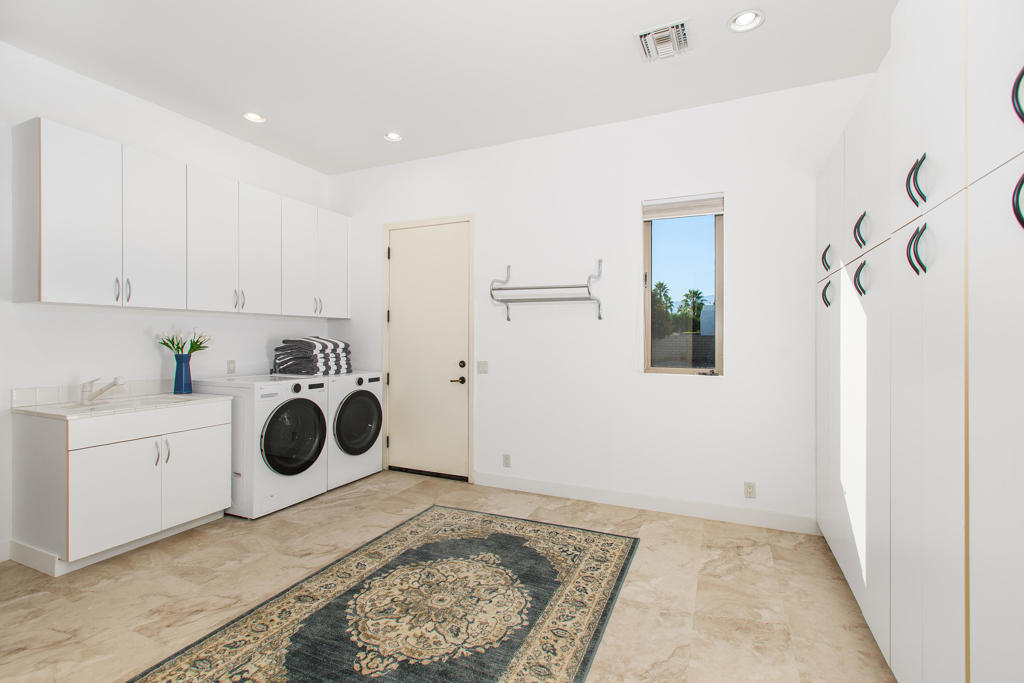 Clancy Lane - Residential Lease