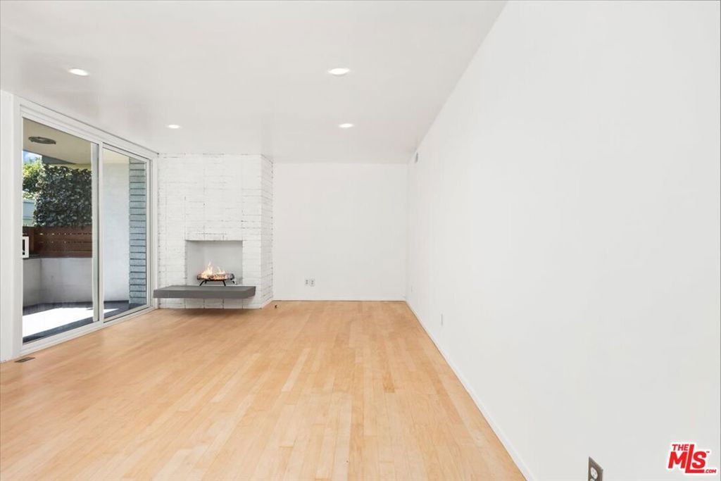 Photo of 1807 Camden Avenue #4, Los Angeles, CA 90025 (MLS # 25581003)