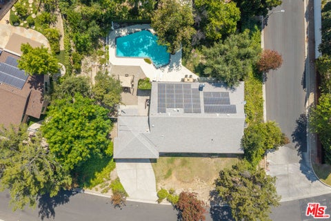 Tiny photo for 5071 Shirley Avenue, Tarzana, CA 91356 (MLS # 26842753)