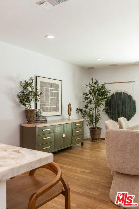 Tiny photo for 5071 Shirley Avenue, Tarzana, CA 91356 (MLS # 26842753)