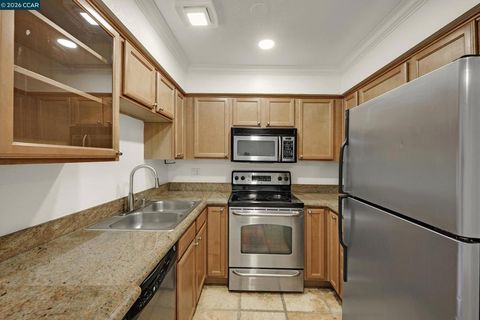 Tiny photo for 208 Eastridge Dr DR, San Ramon, CA 94582 (MLS # 41136405)